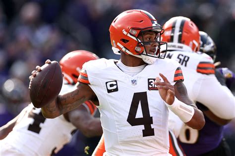 Cleveland Browns QB Deshaun Watson out for the rest of this season with a throwing shoulder fracture